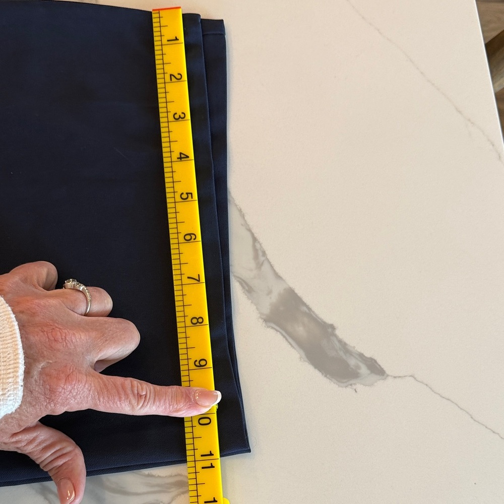 HALARA NWT Flex Pleated button closure with zippe… - image 12